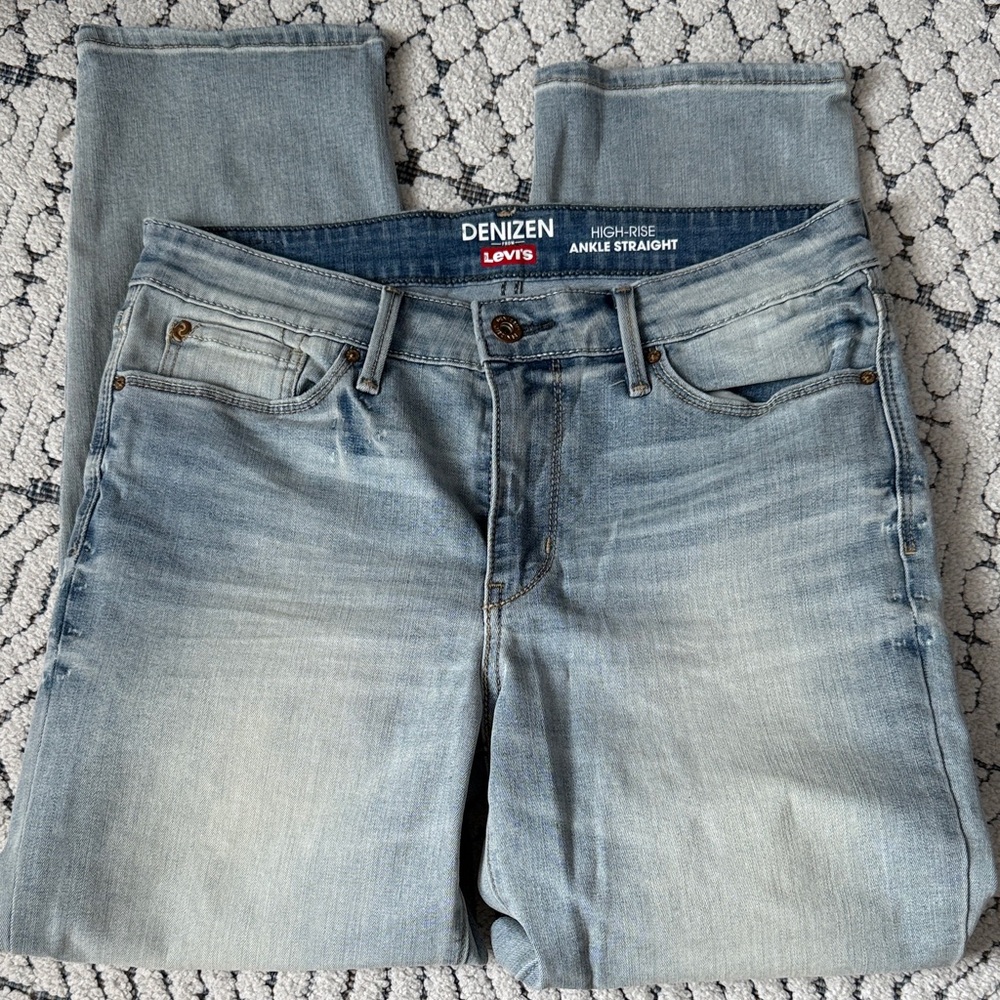 Levi's Denizen High-Rise Ankle Straight Jeans - Light Blue
